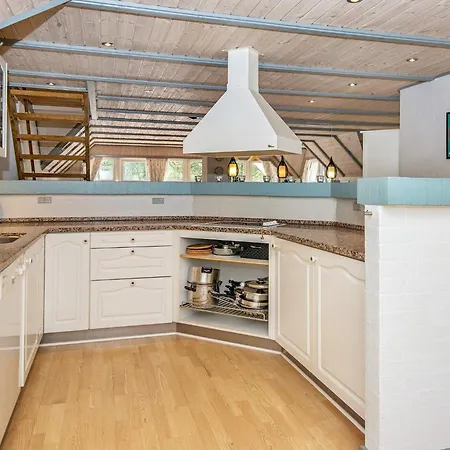 Luxury Retreat With Tennis Ferienhaus Kongsmark