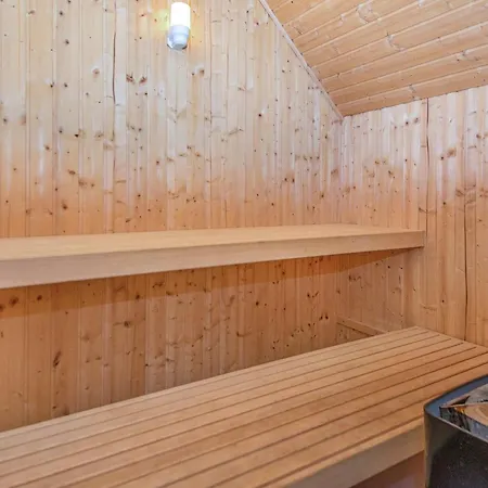 Luxury Retreat With Tennis Kongsmark