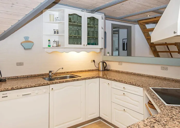 Luxury Retreat With Tennis *