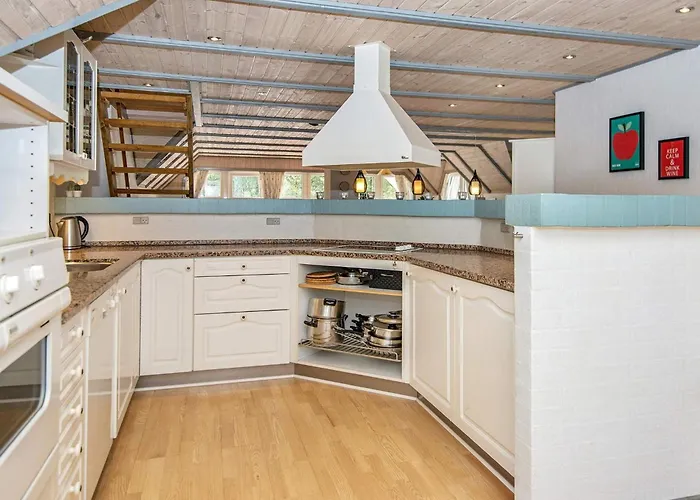 Luxury Retreat With Tennis Tatil Evi Kongsmark