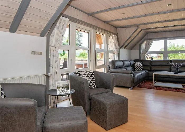 Luxury Retreat With Tennis Kongsmark